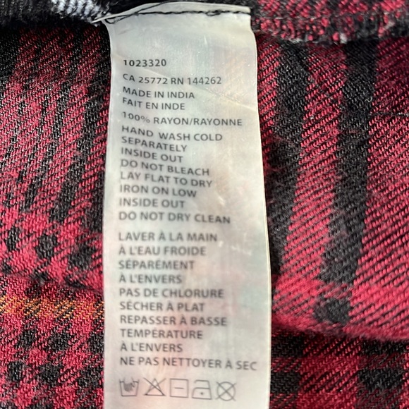 🎉 HOST PICK 🎉 Long Plaid Button Up from Dex - Picture 5 of 9